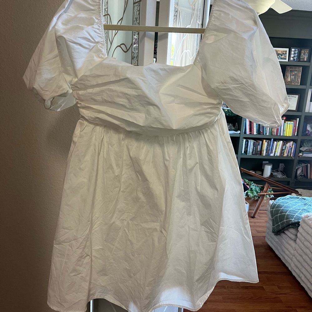 Forever 21 White Puff Sleeve Mini Dress